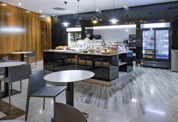 Montaña Roja VIP Lounge