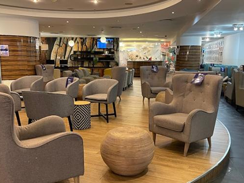Shongololo Lounge