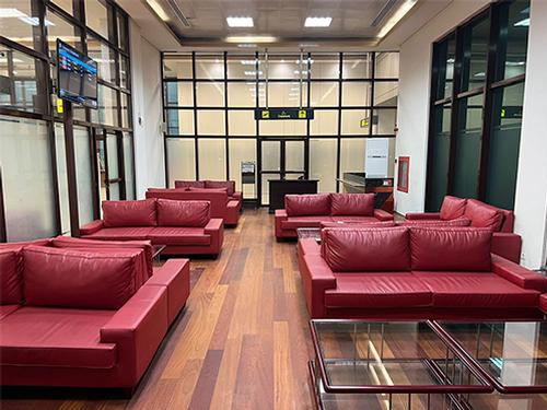 cip-lounge-3657-3
