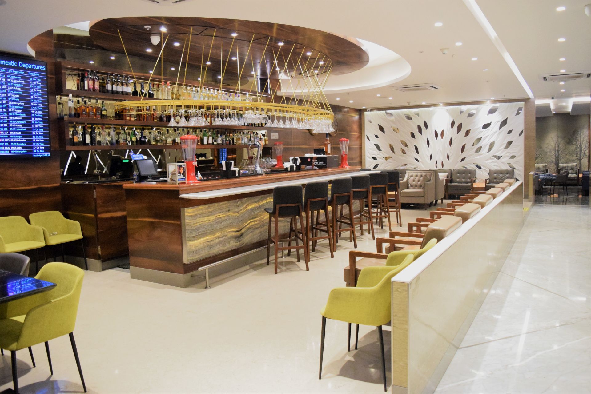 Travel Club Lounge