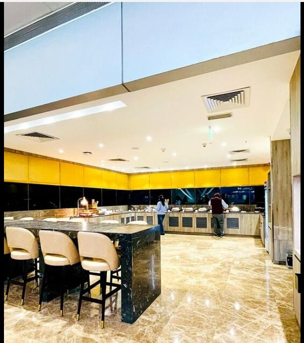 Encalm Lounge, Domestic-T1