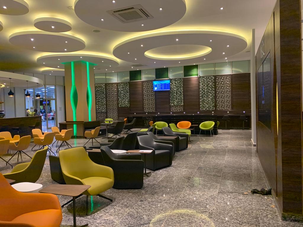 Pearl Departure Lounge