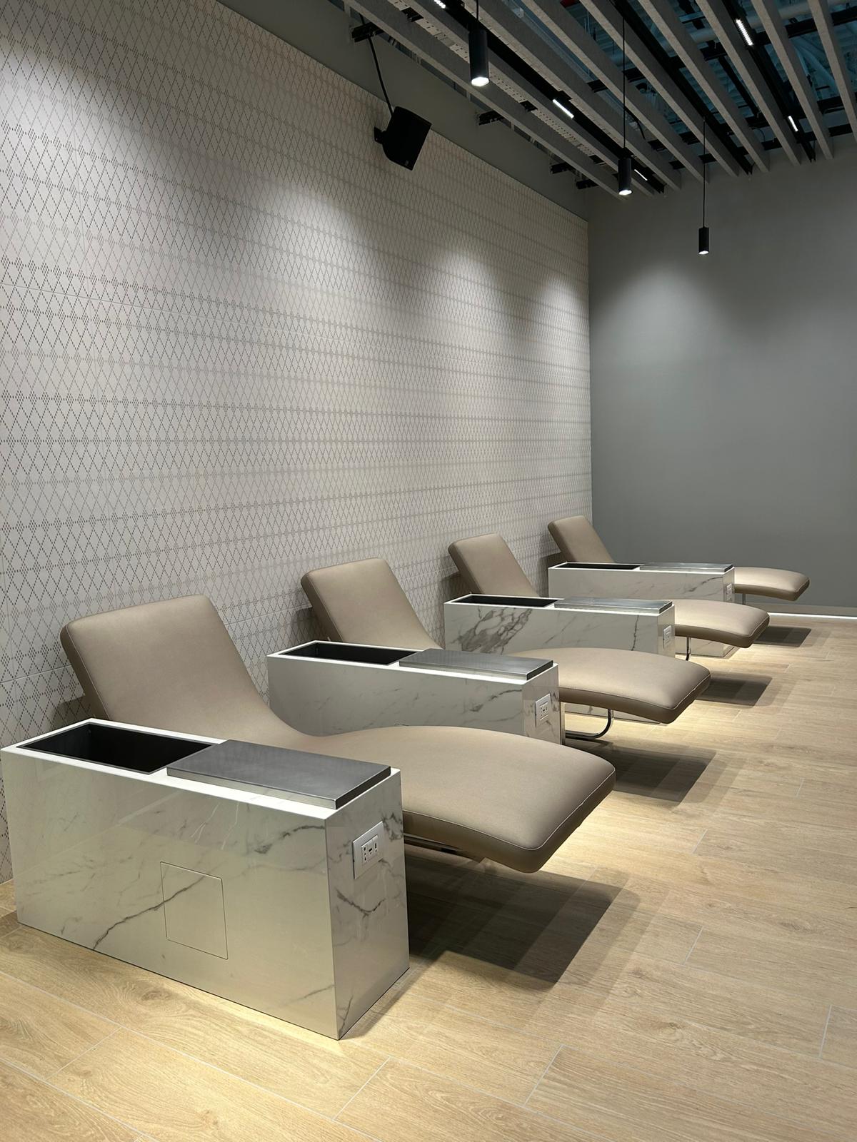 Primeclass Lounge