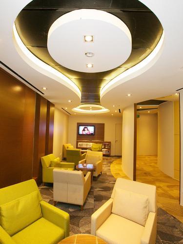 Marhaba Lounge T3