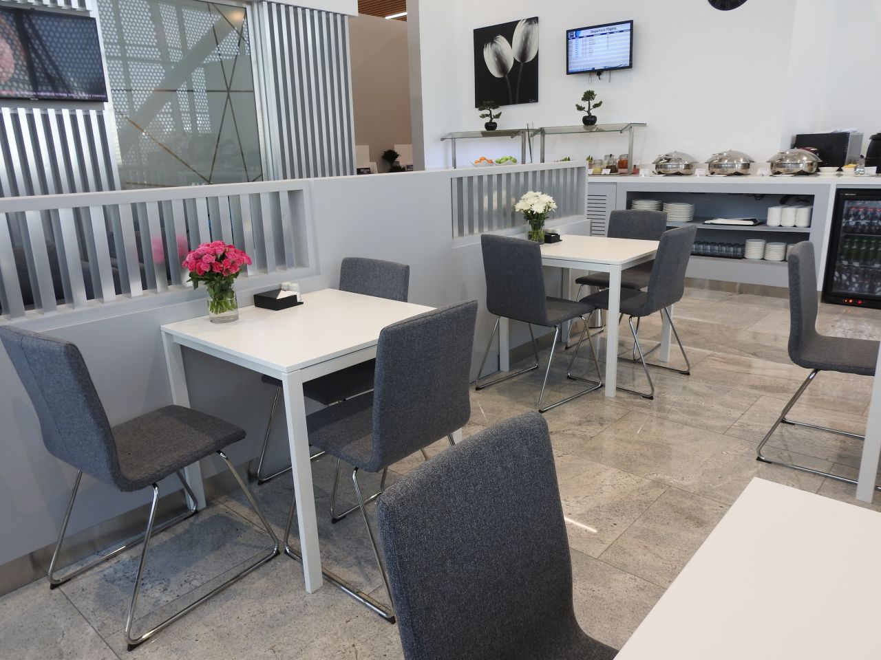 Pearl Lounge T5