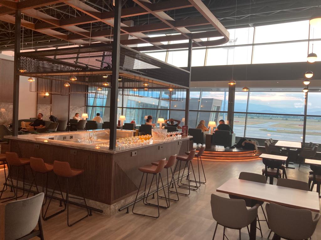 Primeclass Lounge