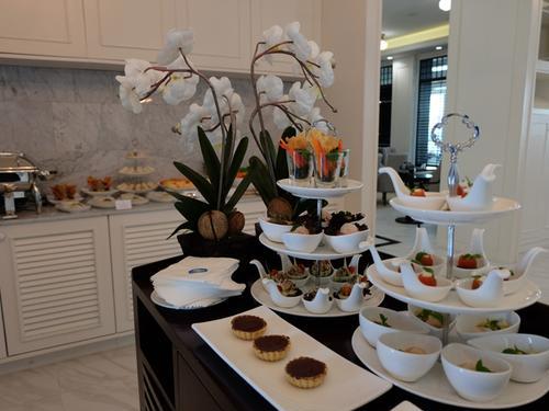 The Coral Executive Lounge