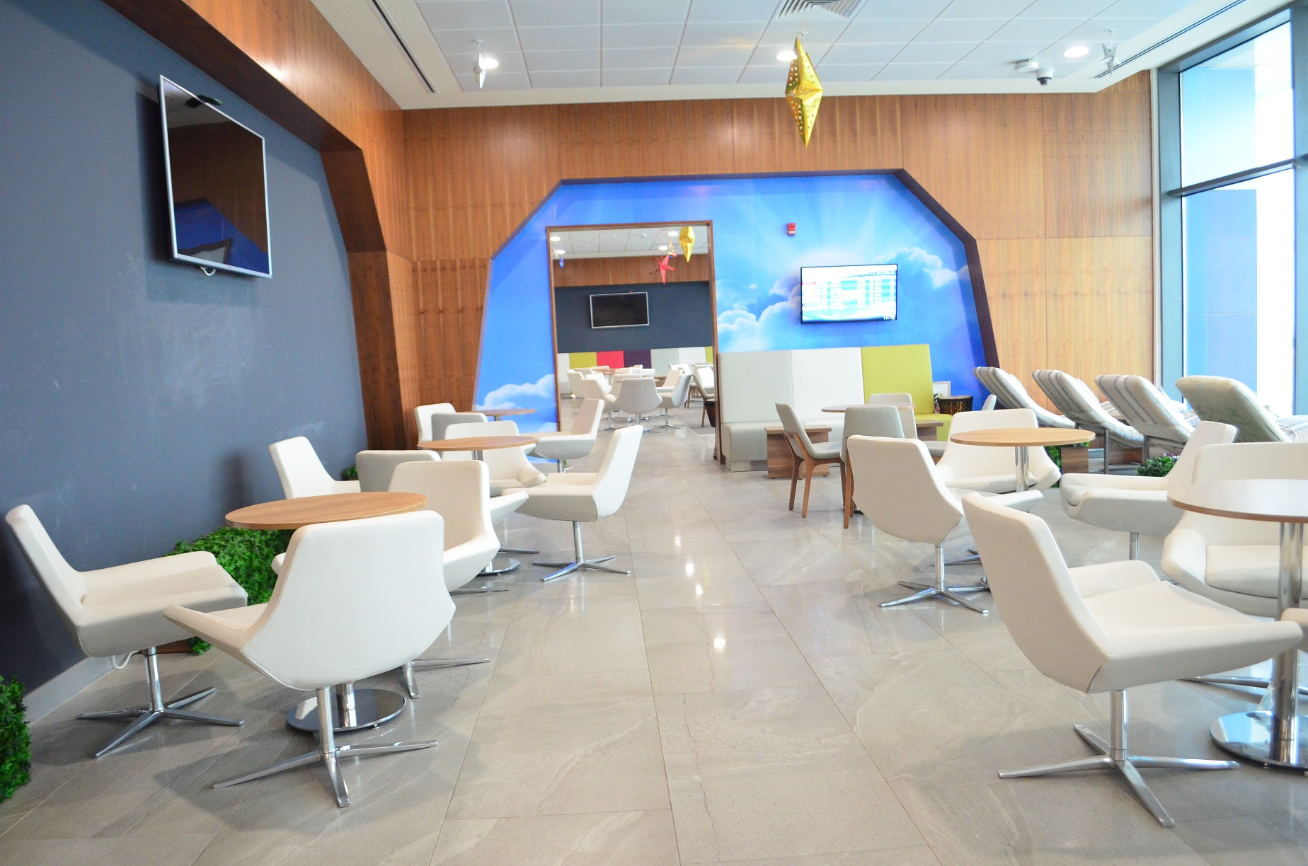 Akwaaba Lounge