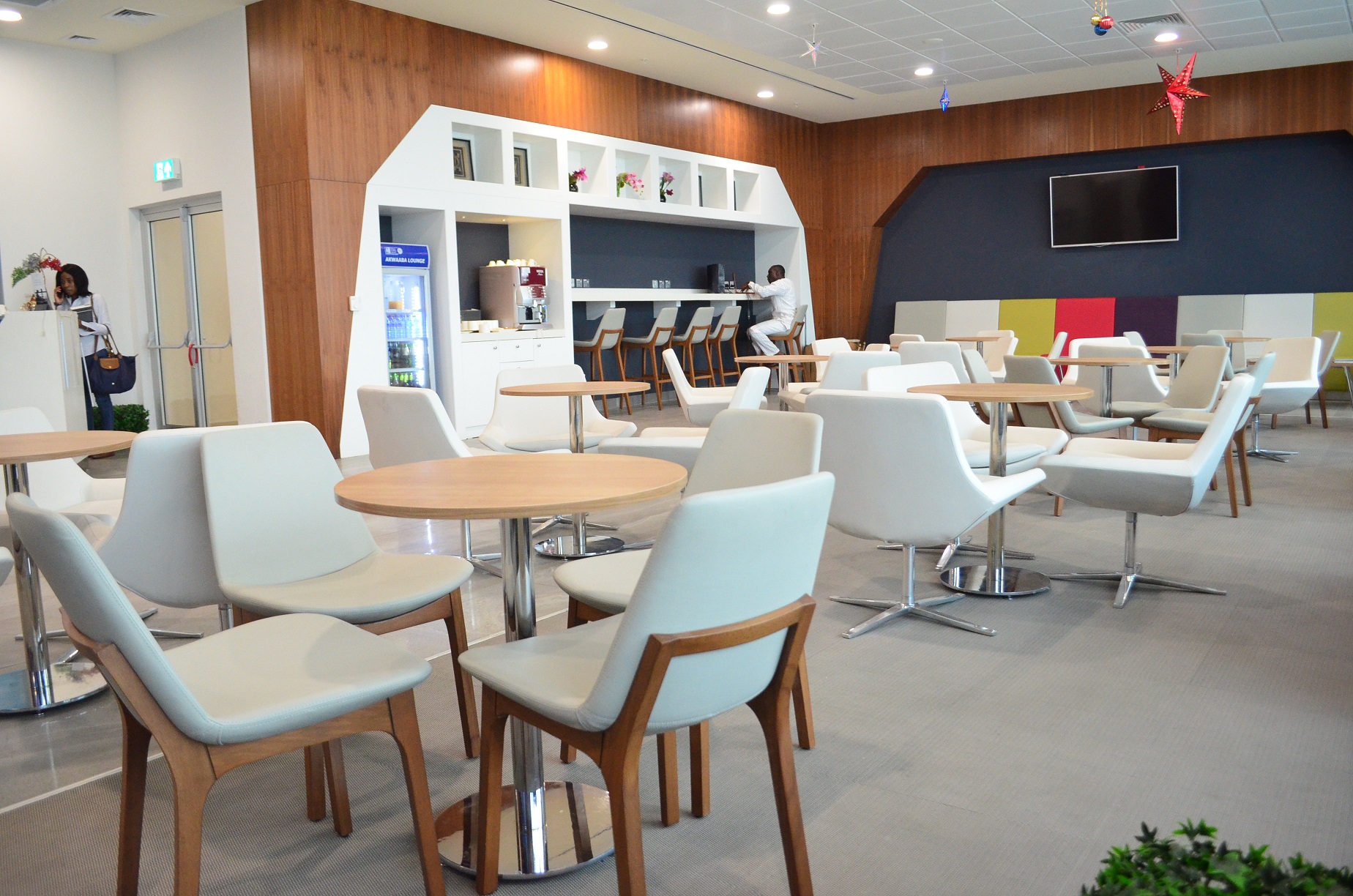 Akwaaba Lounge