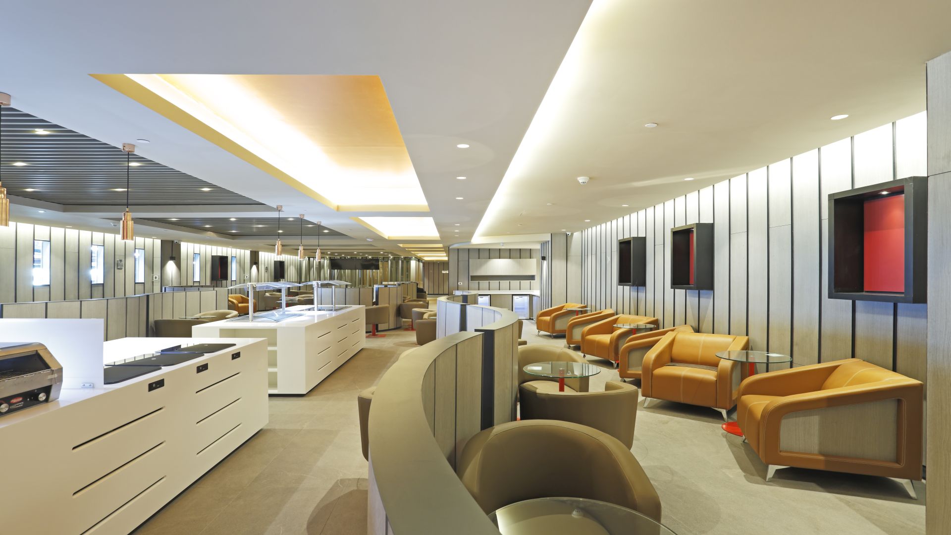 Andes Lounge
