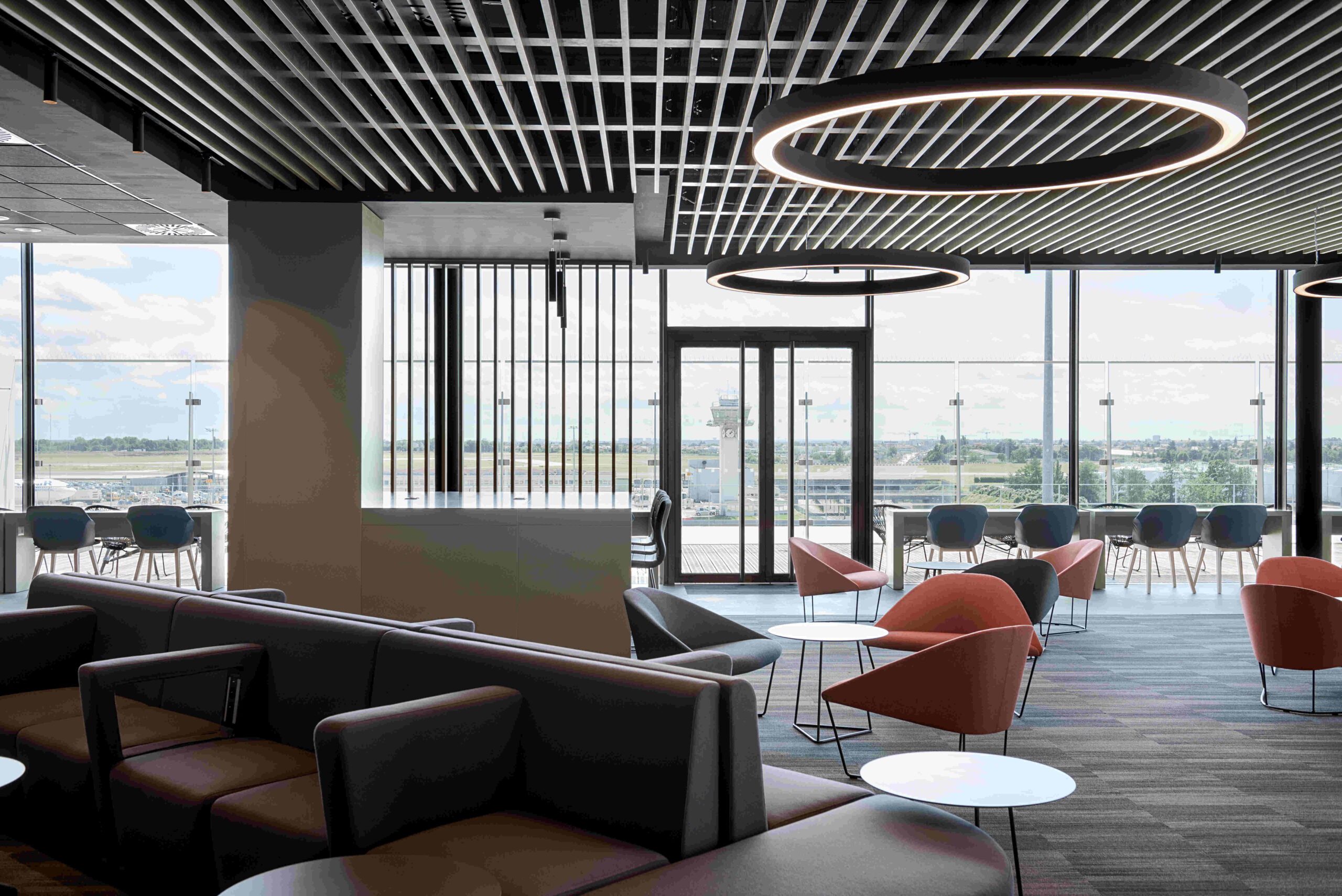 Primeclass Lounge