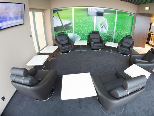 Business Lounge, Terminal B
