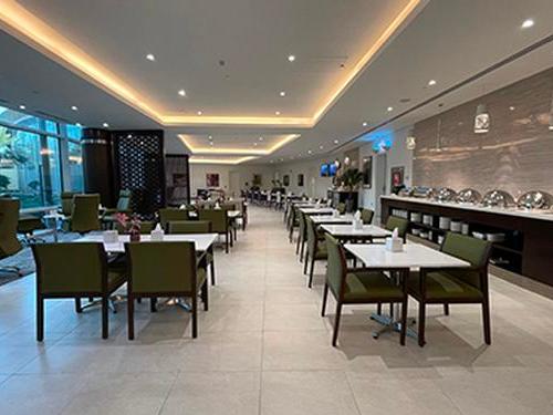 naSmiles Lounge