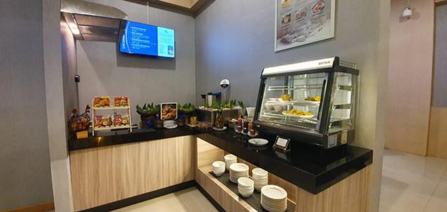 Blue Sky Premier Lounge