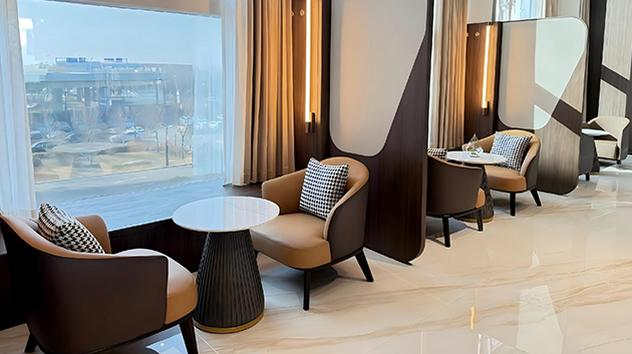 First Class Lounge