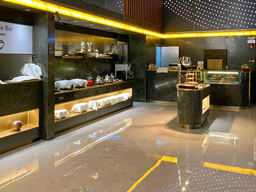 No. 16 First/Business Class VIP Lounge