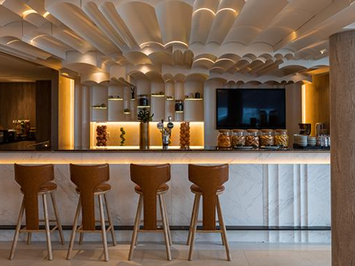 Plaza Premium Lounge (3-6hr stay)