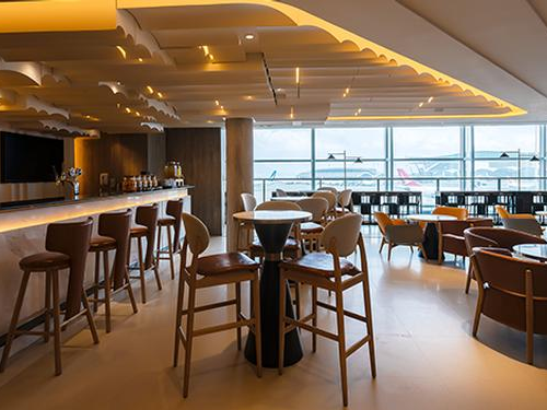 Plaza Premium Lounge (3-6hr stay)