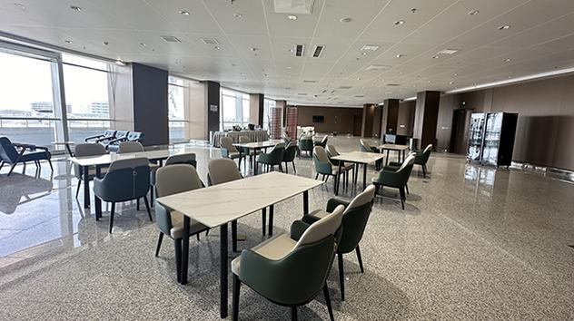 VIP Lounge