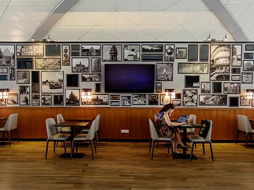 Plaza Premium Lounge (3-6hr stay)