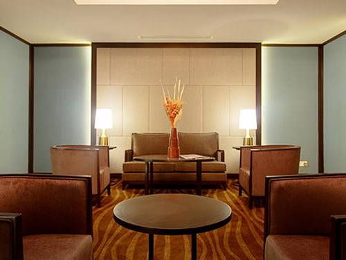 Plaza Premium Lounge (3-6hr stay)