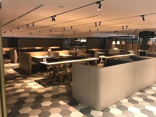 Blossom Lounge (3-6hr stay)