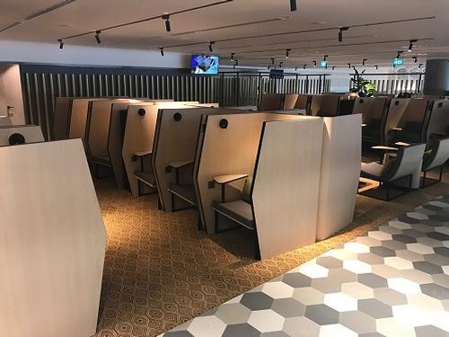 Blossom Lounge (3-6hr stay)