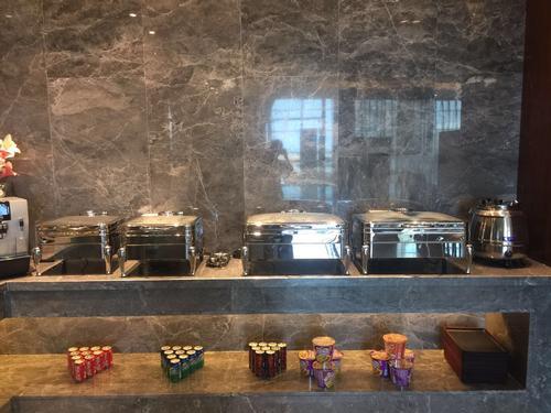 No. 1 First Class Lounge