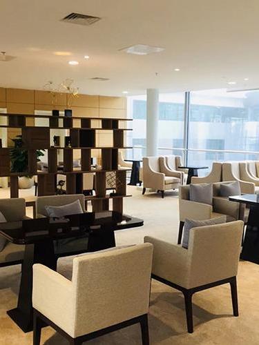 First Class Lounge