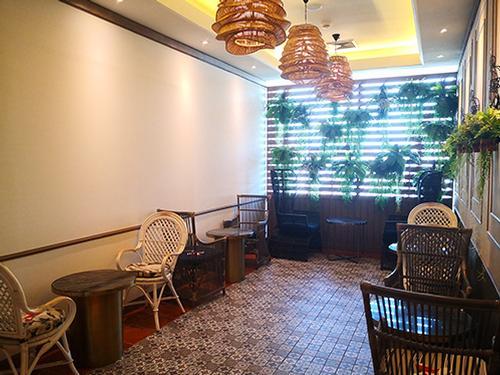 Bangkok Airways Blue Ribbon Lounge