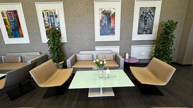 Pearl Lounge