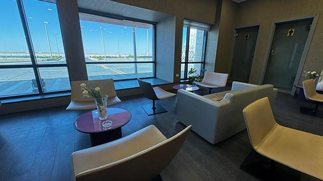 Pearl Lounge