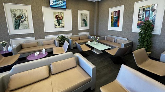 Pearl Lounge