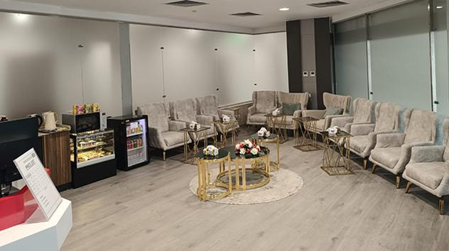 Pearl Lounge