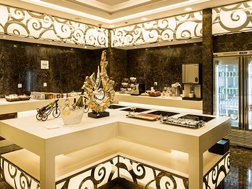 VIP Lounge 39