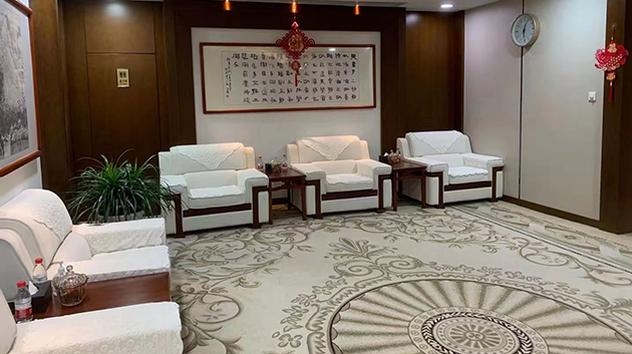 First Class Lounge