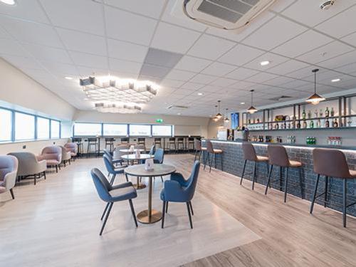Aspire Lounge (South)