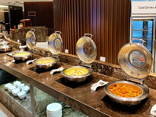 Premium Lounge