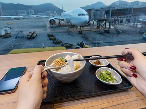 Plaza Premium Lounge (3-6hr stay)