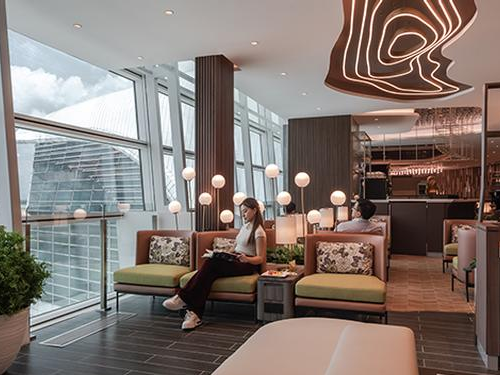 Travel Club Lounge