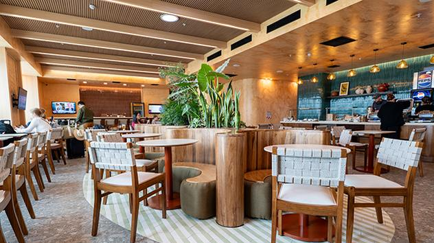 Pura Lounge