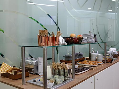 Linz Airport Lounge