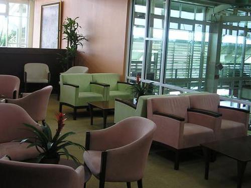 Premier Lounge