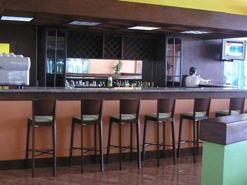 Premier Lounge