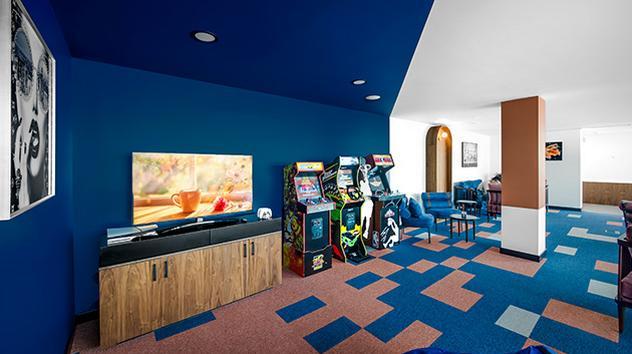 Kepler Hotel & Lounge