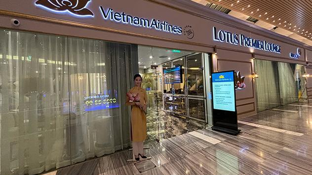 Vietnam Airlines Lotus Premier Lounge
