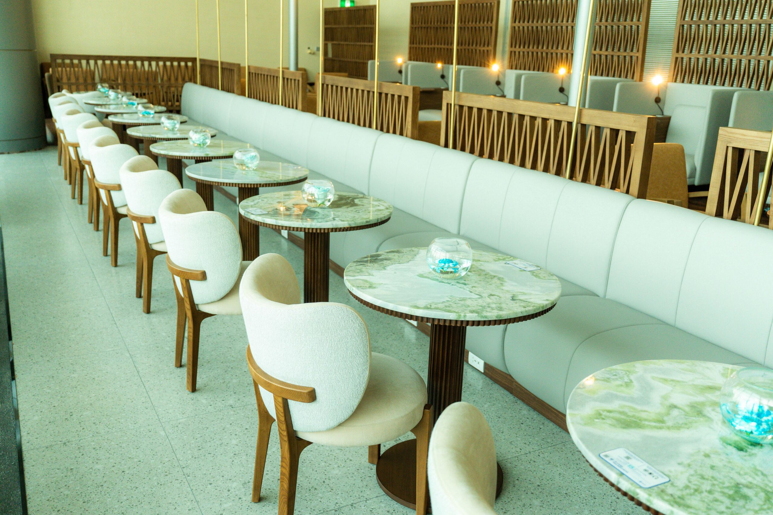 Rose Business Lounge