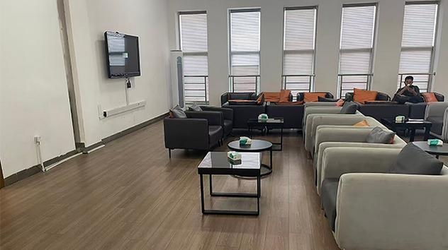First Class Lounge