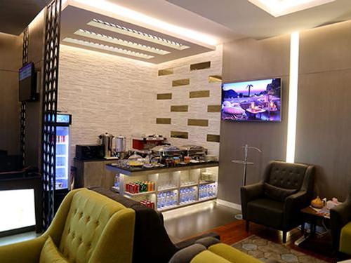 Air Lounge