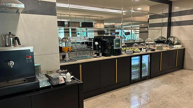 CIP Lounge